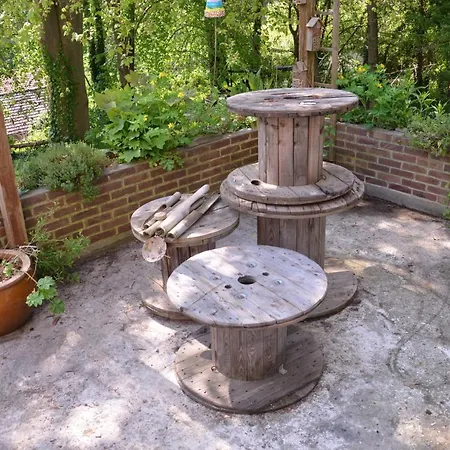 La Cave Au Chat'pitre 'le Fenil' Guest house