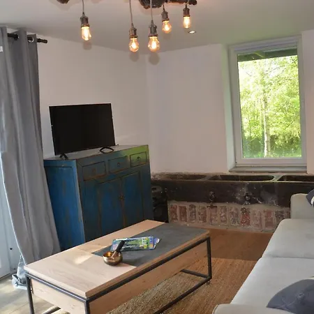 La Cave Au Chat'pitre 'le Fenil' Guest house