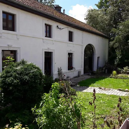 La Cave Au Chat'pitre 'le Fenil' Pensión Villers-le-Bouillet